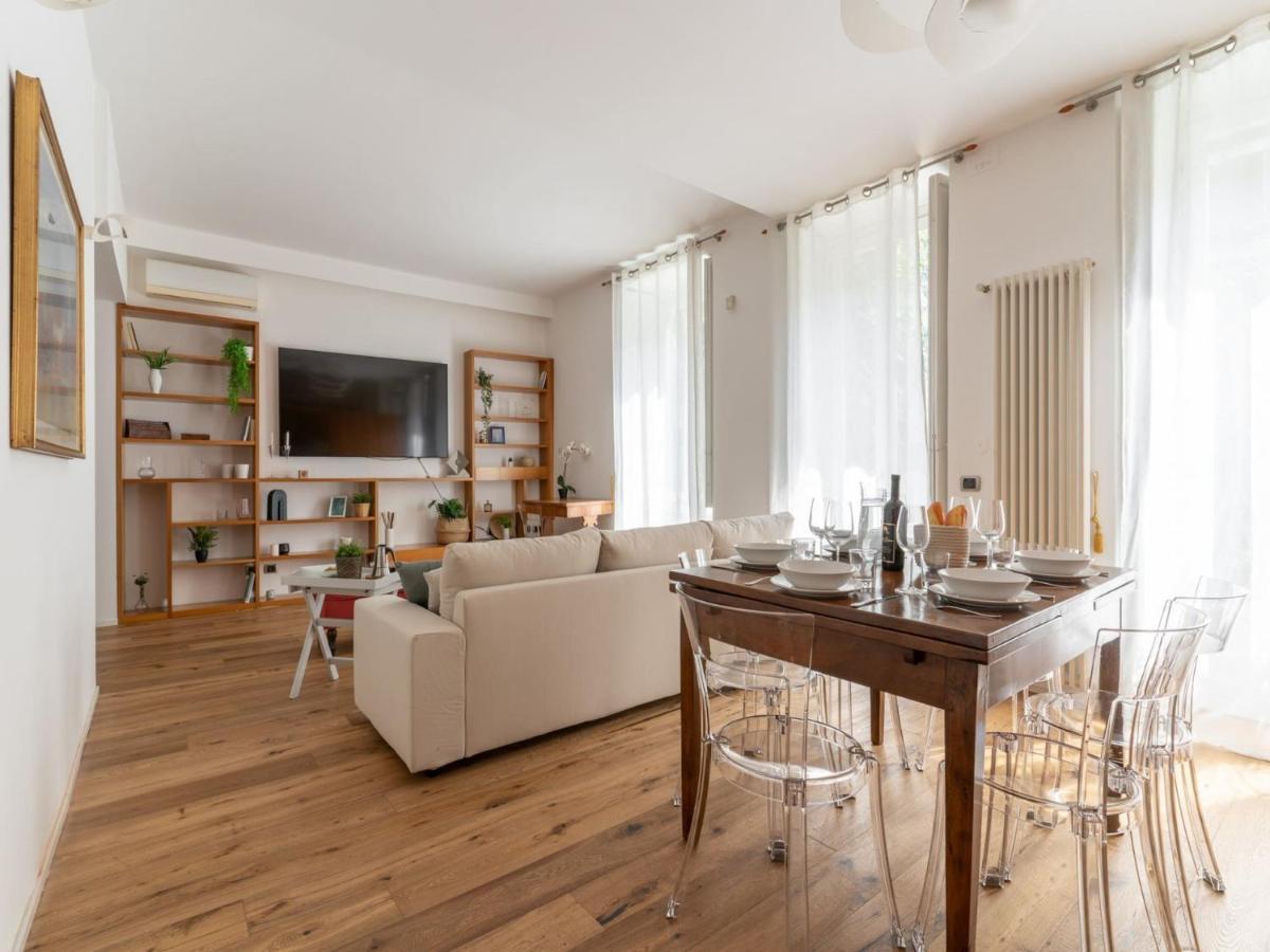The Best Rent - Spacious Apartment Near Colonne S Lorenzo 米兰 外观 照片