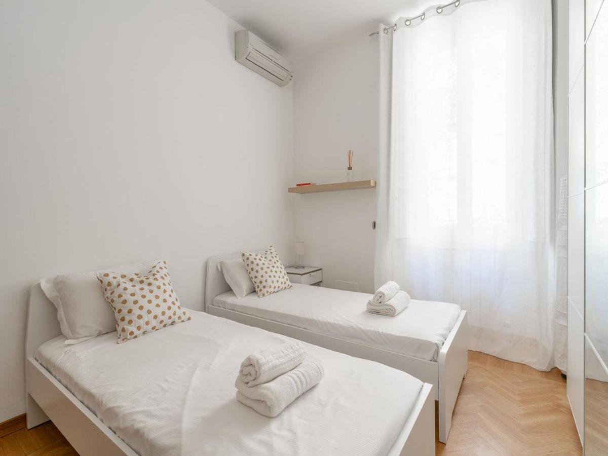 The Best Rent - Spacious Apartment Near Colonne S Lorenzo 米兰 外观 照片